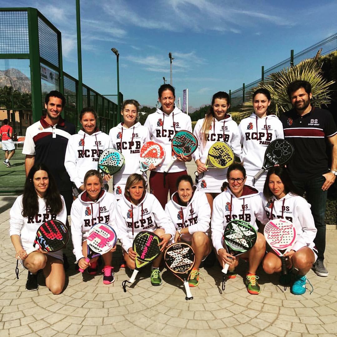FCatalanaPadel's tweet photo. Els equips del @RCPoloBarcelona en 🚹 i 🚺 i el @rctb1899 en 🚺 seguiran un any més a l'elit del #Pàdel estatal #CE1a 
https://t.co/UACTmd95bS https://t.co/Cq52155REx