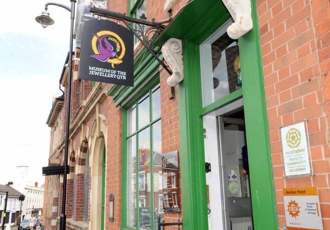 UKNAJ's tweet photo. Jewellery Quarter Museum celebrates 25 year anniversary! Read more https://t.co/DPvGzQ2R0a #JewelleryQuarter https://t.co/dcSxcYqSHp