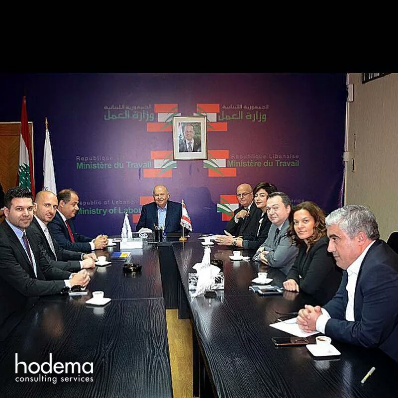 HodemaCo's tweet photo. The Lebanese franchise association LFA Nada Alameddine meets with HE Mohamad Kabbara minister of labor.

#Hodema #MiddleEast #LFA https://t.co/wES9xdEz3W