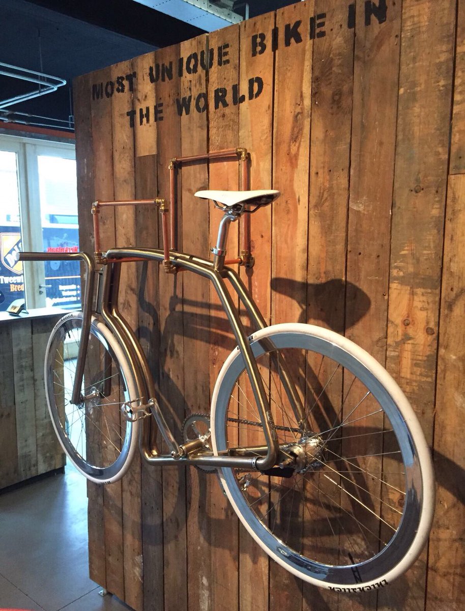 Velowland's tweet photo. Viks bike https://t.co/Ov8y1oeVy5