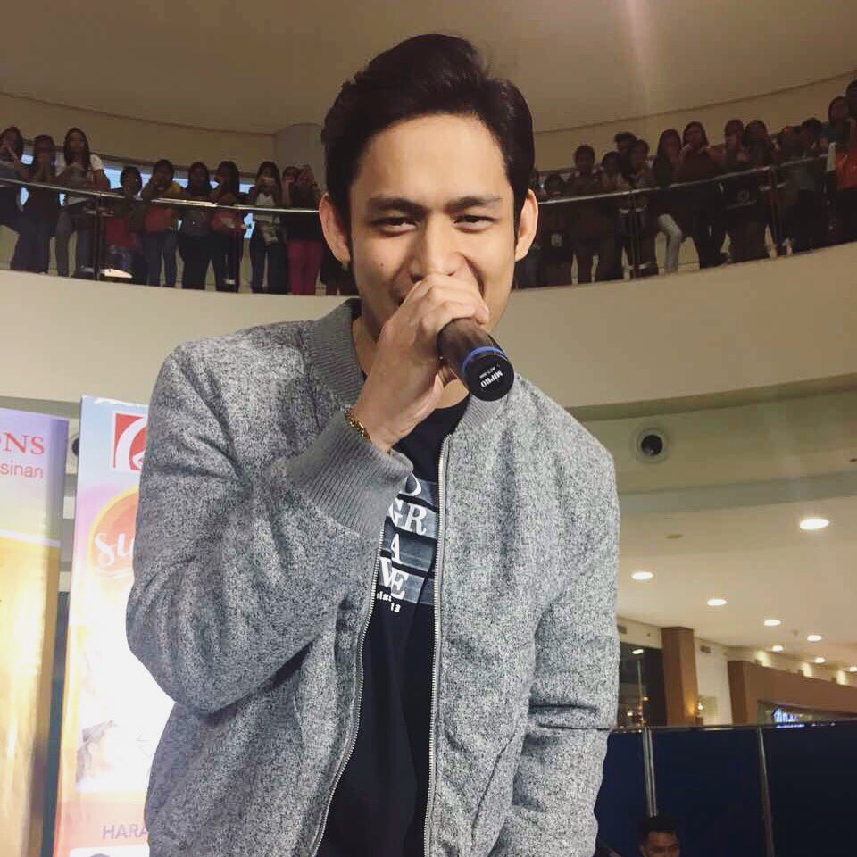 StarMusicPH's tweet photo. Harana at Robinsons Place Pangasinan! #AlexaxHaranaAlbumTour https://t.co/4tPYH54ewd