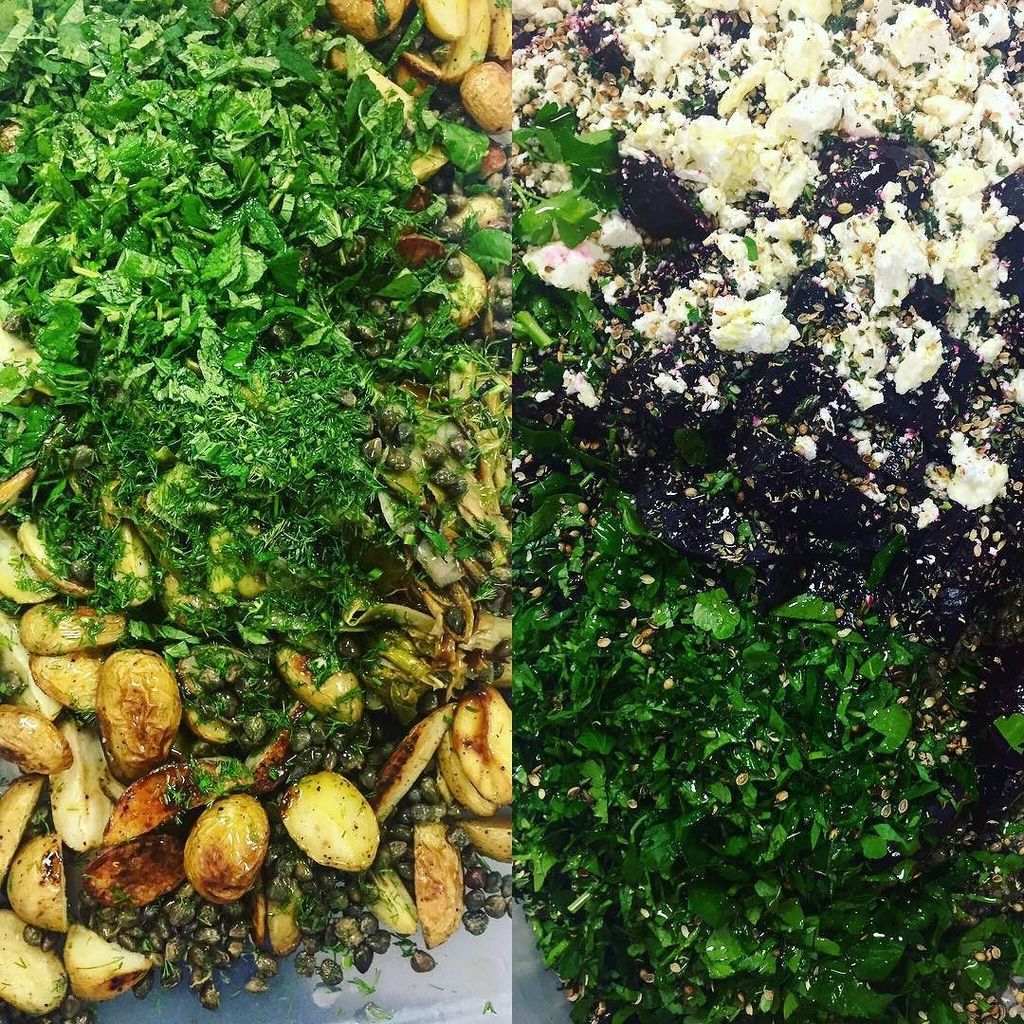 peelandstone's tweet photo. Salad prep. Before beetroot turns everything pink. #lunch #jewelleryquarter #saladprep #sn… https://t.co/RttNEkyB9A https://t.co/Wen5QpbmFD