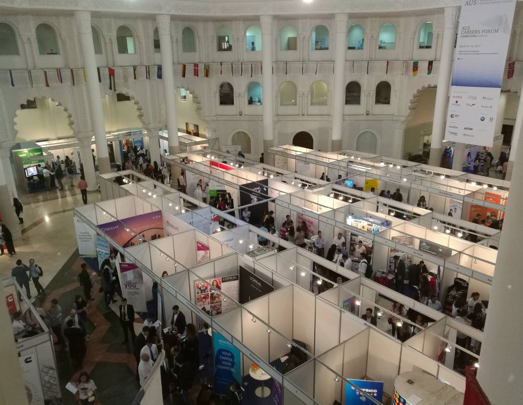 AlBayanSports's tweet photo. تستمر فعاليات معرض التوظيف الذي يقام في الجامعة الأميركية في الشارقة بمشاركة 65 جهة حكومية وخاصةويوفر 365 فرصة عمل
@AUSharjah
#AUSCF
#البيان https://t.co/sZrTm0h5VH