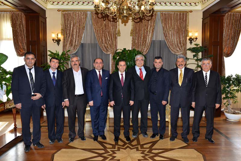 TsiadTr's tweet photo. TISİAD, Antalya Valisi Muammer Türker, Antalya Ticaret Borsası, Batı Akdeniz Ekonomisini Geliştirme Vakfı  Başkanı Ali Çandır'ı ziyaret etti https://t.co/gIVypmgDFf