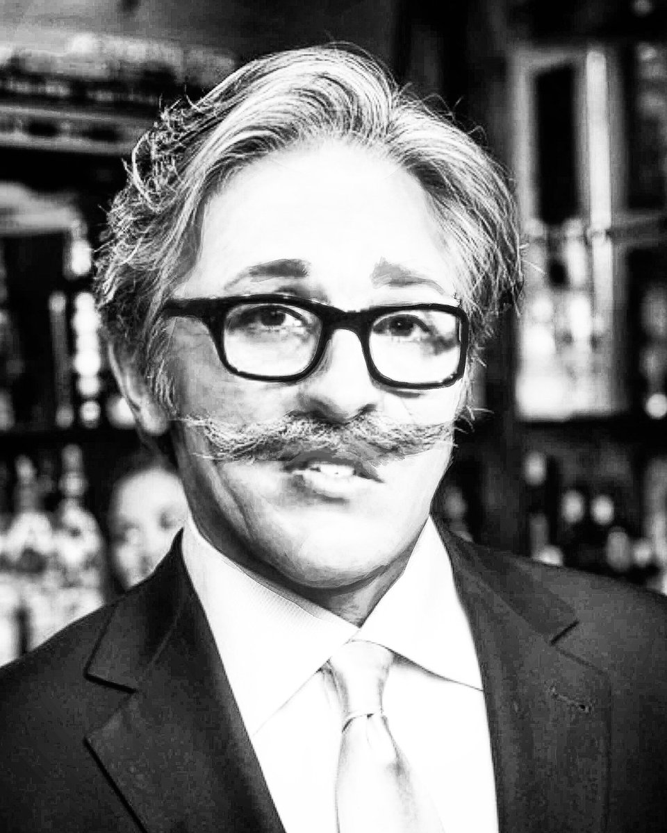 GallLeonard's tweet photo. #rachelmaddow #TRUMPSTAXES #TrumpTaxReturnParty #TrumpDontCare #taxgate #TrumpTaxGate #butthurt #lulz https://t.co/7ESzA1O2AA