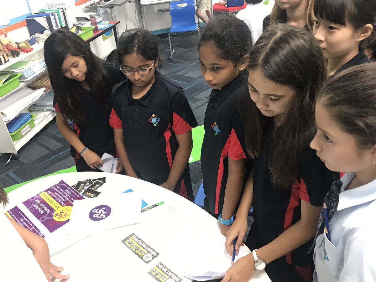 saabrinatan's tweet photo. G5 at Nexus International School to look/share ideas at their Year 6 exhibition. #GWAInspire @paulwork14 @simonedivers @livburke77 https://t.co/lbelLXkZio