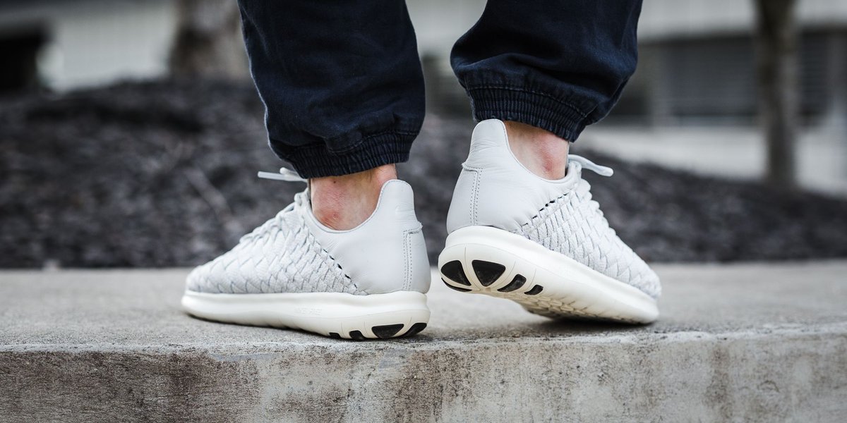 nikelab free inneva woven motion