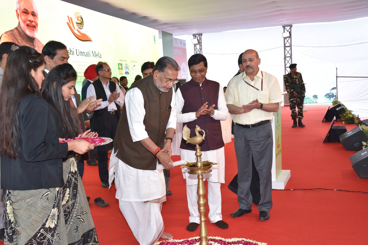 IARI मेला ग्राउंड, पूसा, नई दिल्ली में आयोजित #KrishiUnnatiMela 2017 का उदघाटन करते हुए।