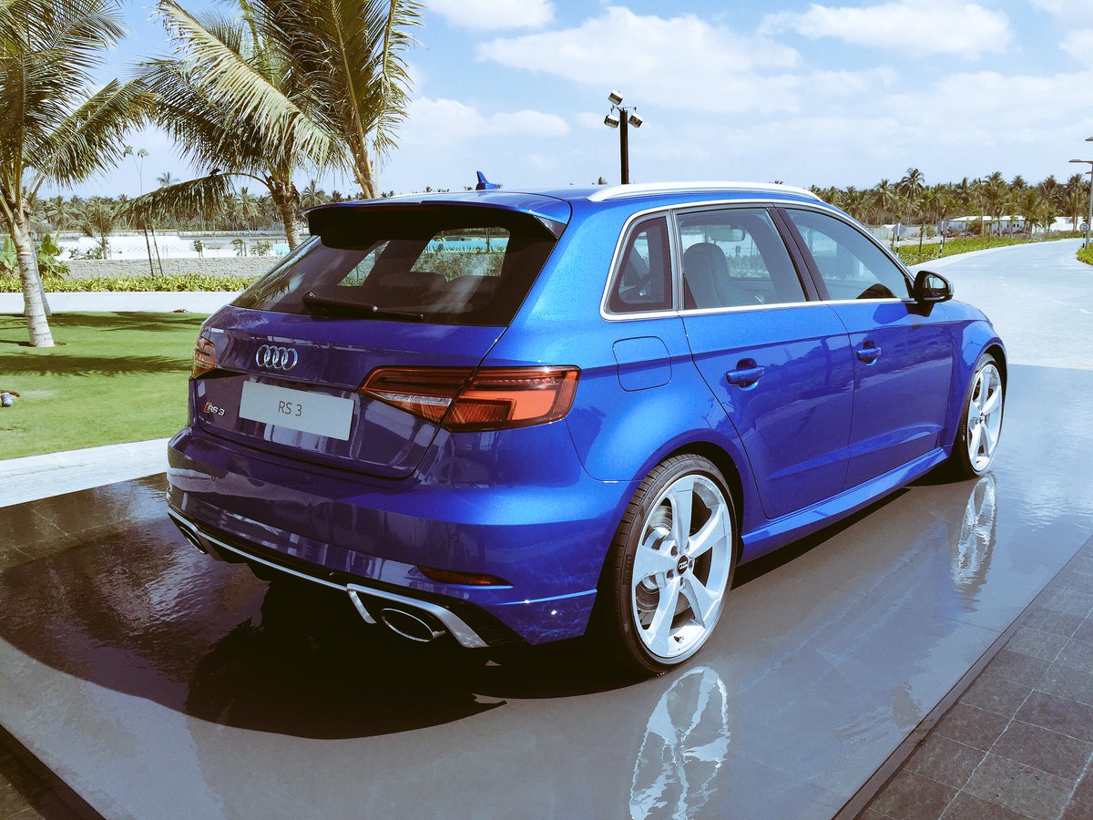 AudiUKPress's tweet photo. #NewRS3 is powered by the multi-award winning 2.5 TFSI, now with 400PS, making it the world's most powerful series production 5-cylinder https://t.co/6gkaqk4HCp