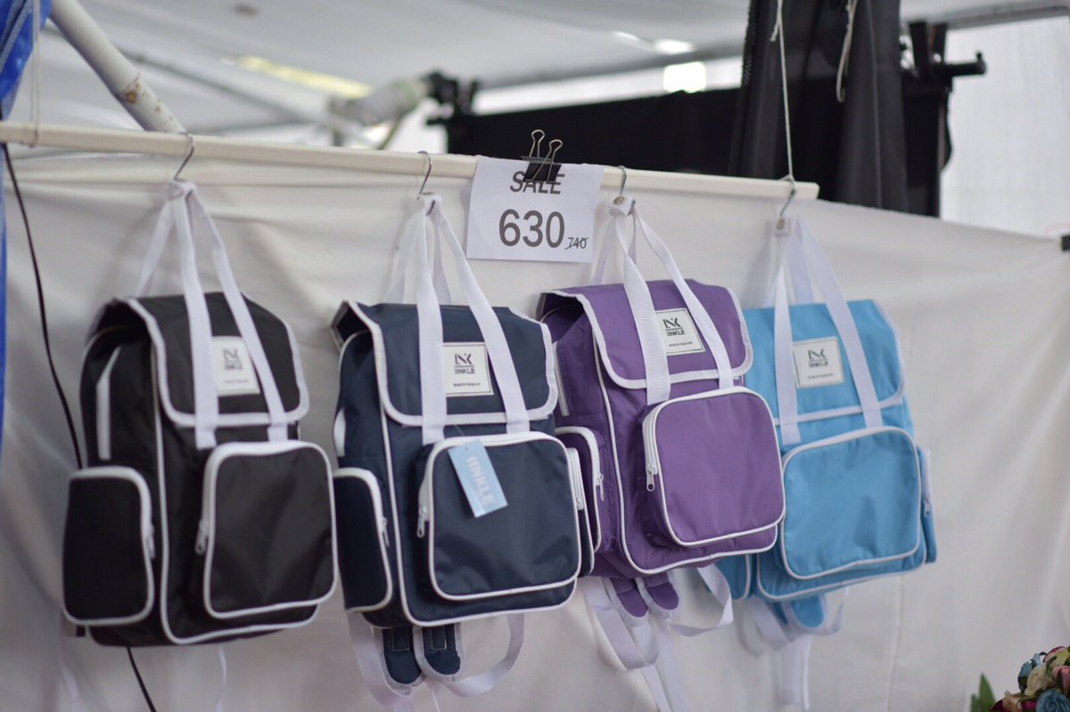 looker_online's tweet photo. งานวันสุดท้ายเริ่มแล้ว มาเดินกันๆ @Mbkcenter ถึงสามทุ่มไปเลยครับ #TYPETHAIFESTIVAL https://t.co/QsPIXr48vl