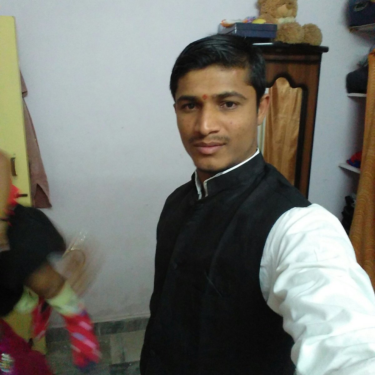 thiruadendla's tweet photo. #NewProfilePic https://t.co/0huUR49oYt