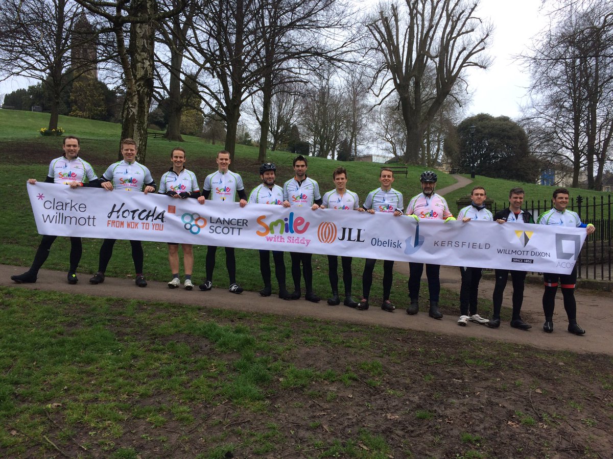AOldfield7's tweet photo. And they are off! Long trip to Dublin and great cause @SmileWithSiddy @phil_schmid @DWithecombe @JLLUK https://t.co/2qnKpwNzj0