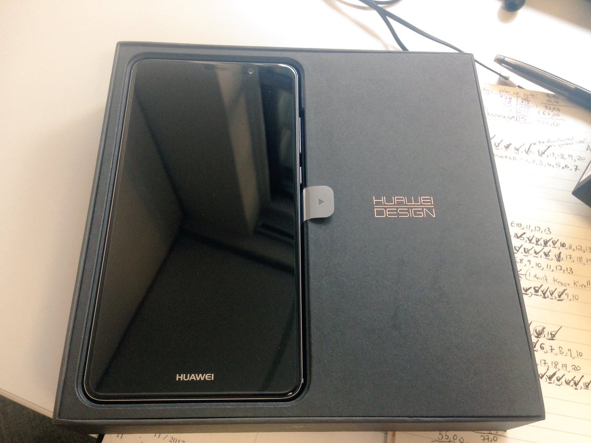 nenezy's tweet photo. Delivered this morning at the office.. Thank you sooooo much for this Awesome device! I can't put it down!! 😭😭 @cnbcafrica @HuaweiZA #Mate9 https://t.co/8ltRYgbRdI
