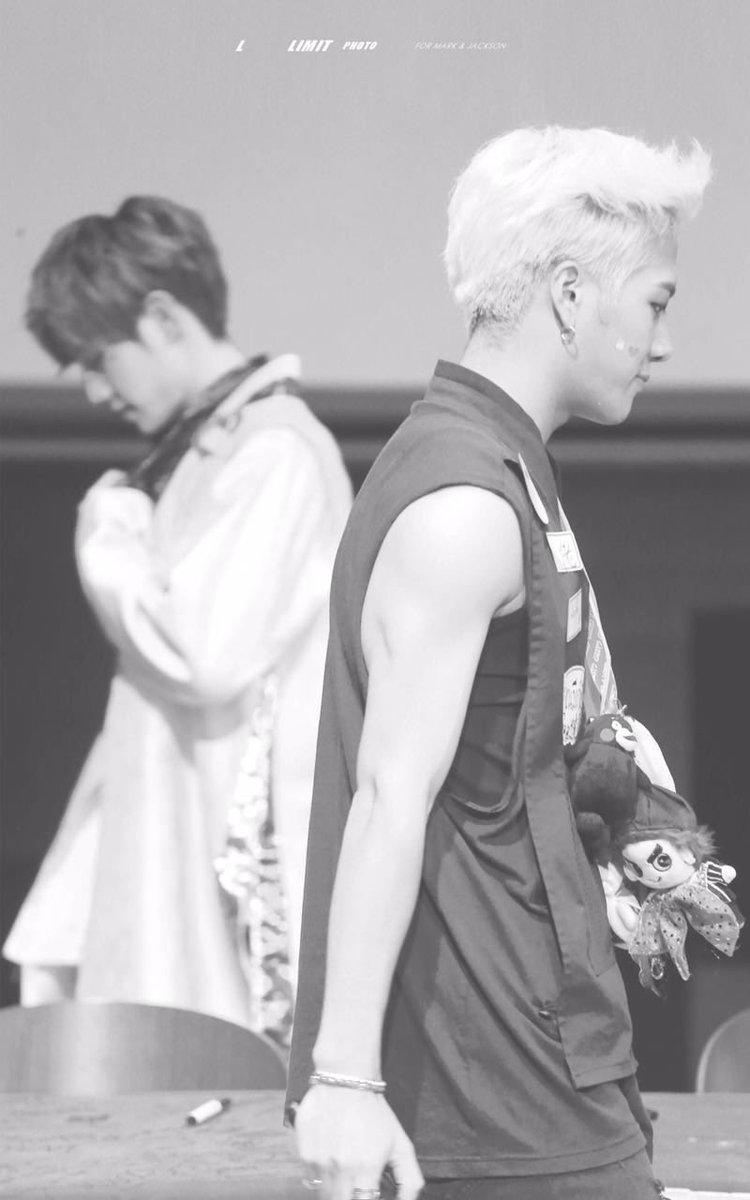 Zephyr_0210's tweet photo. #markson 
第一次剪宜嘉  燃向剧情向
应该是我目前剪的最酷的一个视频了
喜欢😍b站av9178763
https://t.co/WeZnl60n0M
图cr:logo https://t.co/DgDscVWUDW
