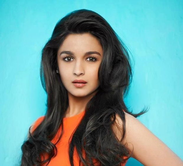 Dailypakistangl: Happy Birthday Alia Bhatt: As Alia Bhatt turns 24 aliaa08 