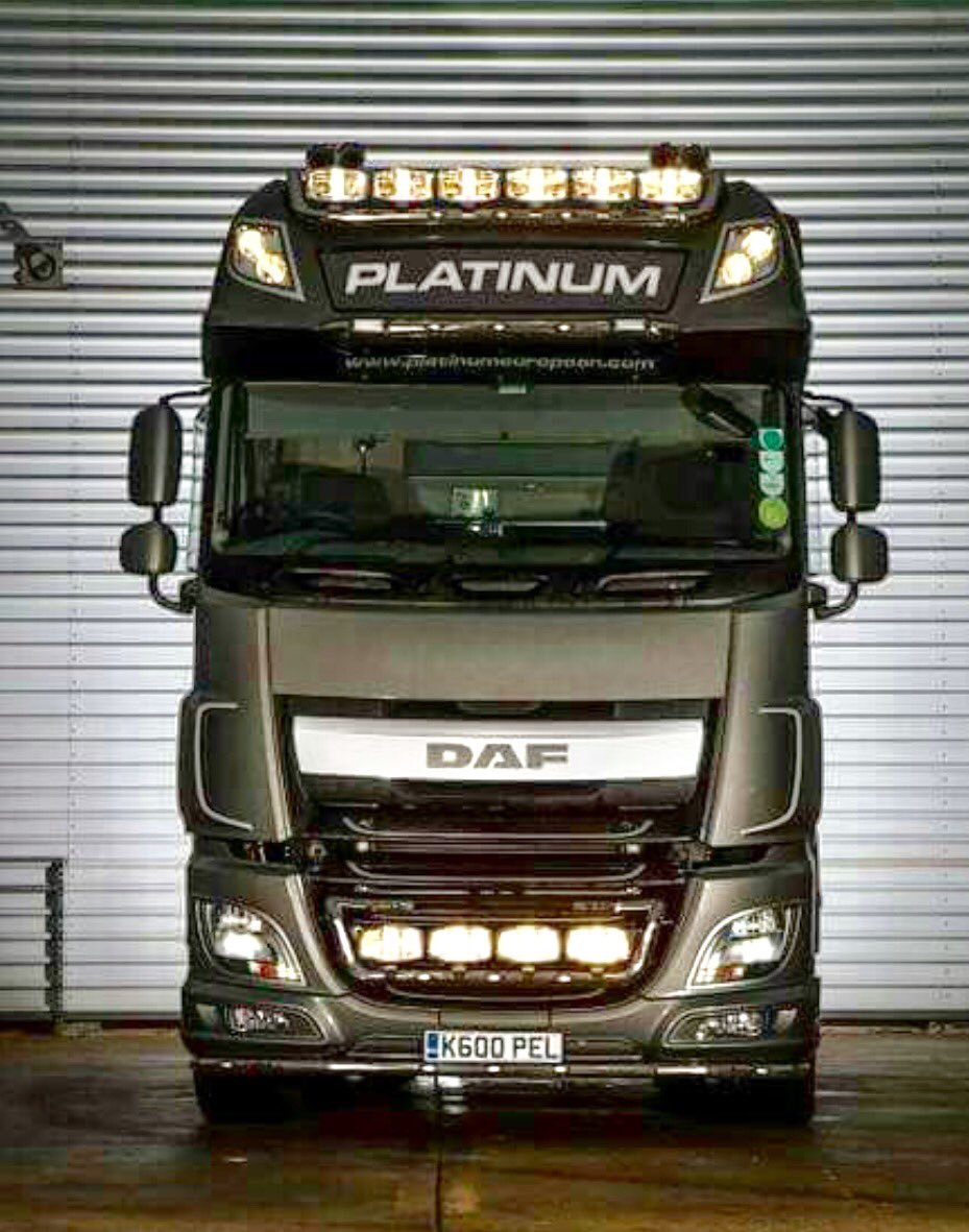 truckdriverman2's tweet photo. DAF Truck #daf #daftrucks #truckdrivermania #truckdriver #truckinglife #trucking #trucker #truck #hgv #lgv https://t.co/UuZUHZ5P8v