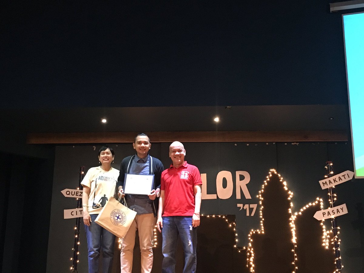 BCadhouse's tweet photo. Awarding of certificates for today's speakers
#Valor2017 https://t.co/CB7IT4hxhG