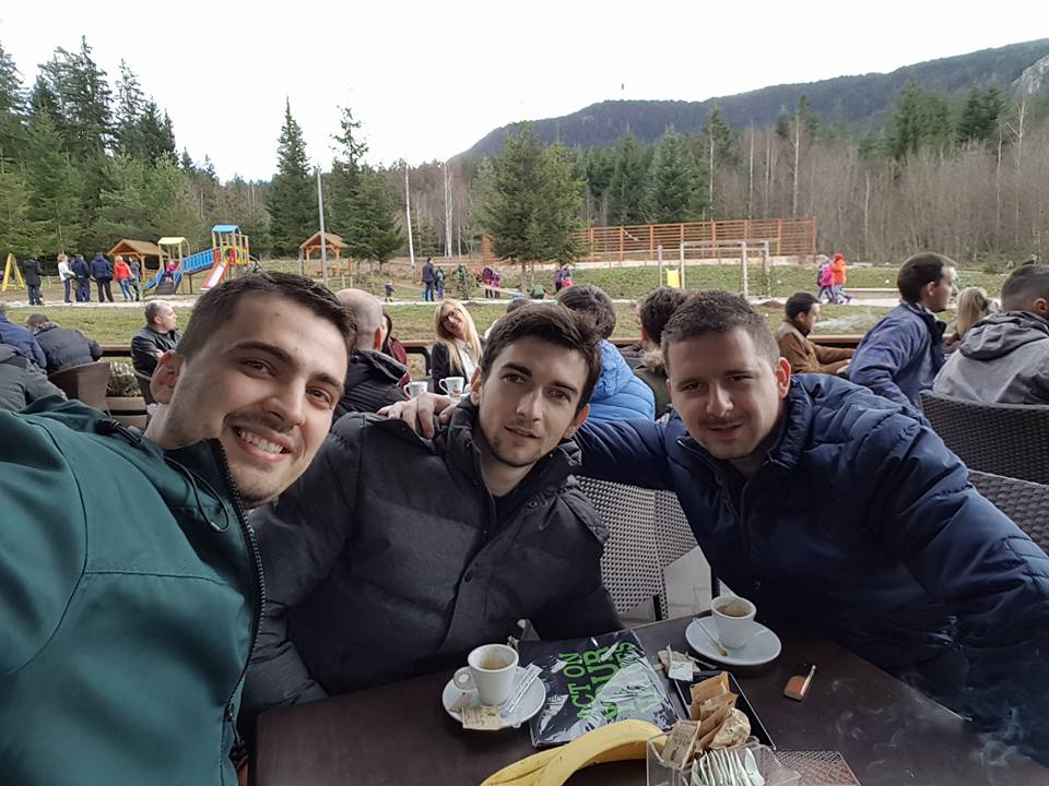 Kodecta's tweet photo. We strongly support DevTalks in fresh air and our developers love it π
#Kodecta #DevTalks #HotelPinoNature #TrebevicOlympicMountain https://t.co/XYJKa90bys