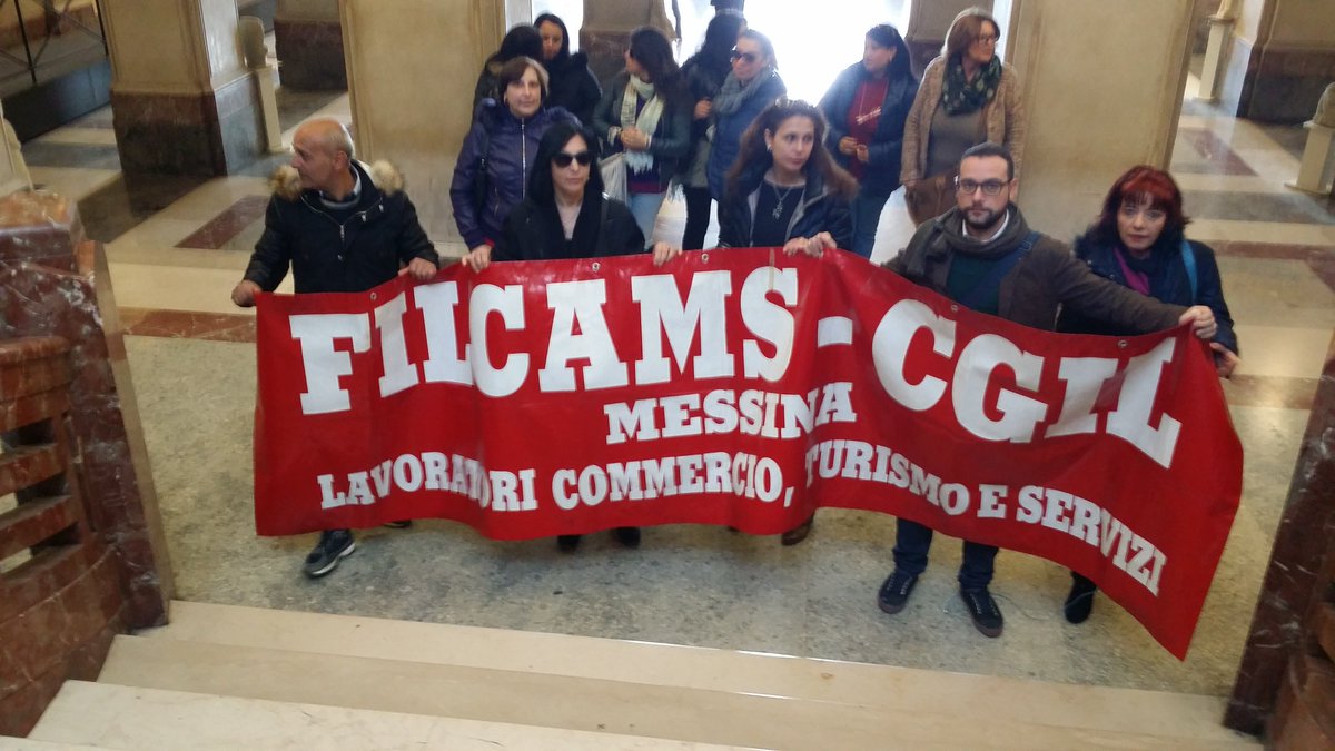 CgilMessina's tweet photo. #refezionescolastica negata a Messina, prosegue battaglia Cgil: garantire occupazione e servizi @FilcamsCgil @cgilnazionale @FlcMessina https://t.co/tKPn1ioSv5