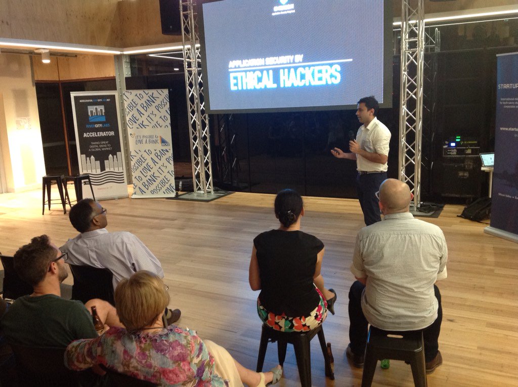 RiverCityLabs's tweet photo. .@PGSKang from @officialeis: "We're a group of ethical hackers!" #FintechQld @BOQ https://t.co/fnbUpWjEXt