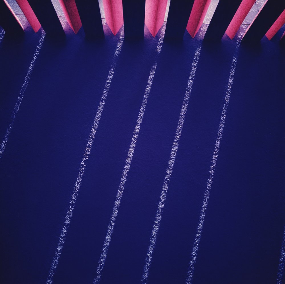 AtelierHGallery's tweet photo. Le geometrie e i colori del fotografo tedesco Wilhelm Heiliger a #Trieste da sabato 18/03 per l'@AtelierHGallery >> https://t.co/EzLPJGCm17 https://t.co/a0WgeULR97