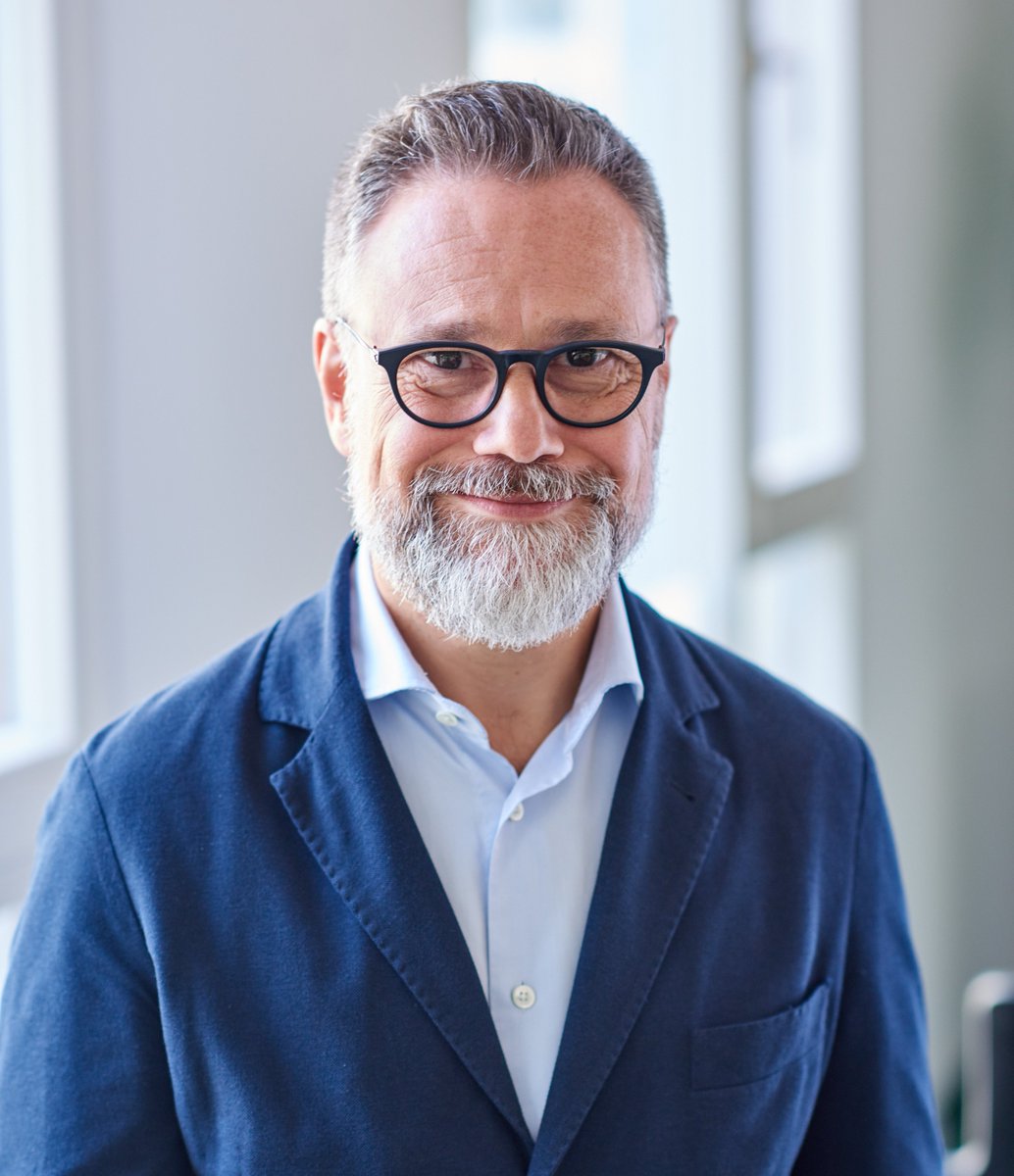 BayWa r.e. Energy Trading (@bayware_trading) on Twitter photo Unser CEO Fabio Leoncini im Interview mit der <a href="/zeitung_energie/">Zeitung Energie & Management</a>: Wir setzen voll auf Flexibilität & digitale Lösungen bit.ly/2mMNExS Unser CEO Fabio Leoncini im Interview mit der <a href="/zeitung_energie/">Zeitung Energie & Management</a>: Wir setzen voll auf Flexibilität & digitale Lösungen bit.ly/2mMNExS