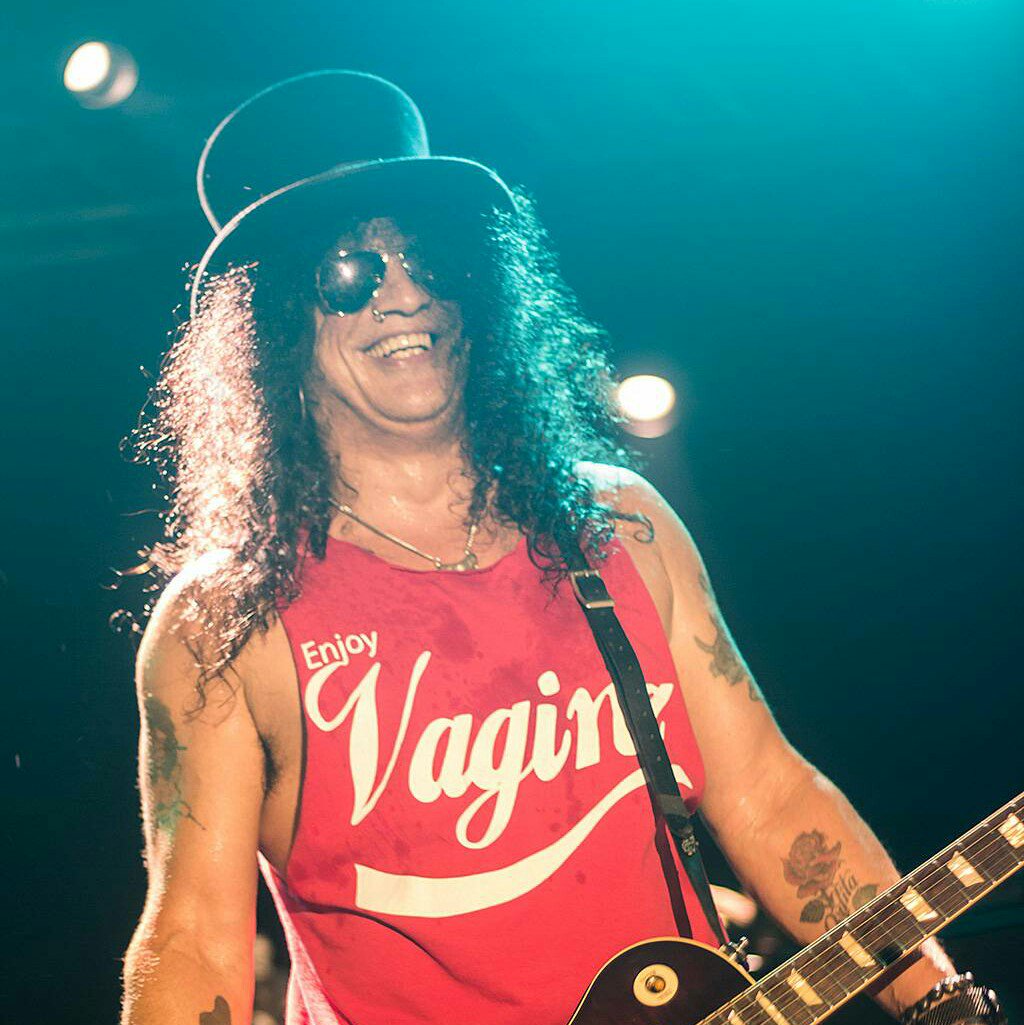 2yrs ago today <a href="/Slash/">Slash</a> #SMKC were played in Belo Horizonte, Brazil 15/03/15 #WOFtour vids: m.youtube.com/results?gl=ID&…