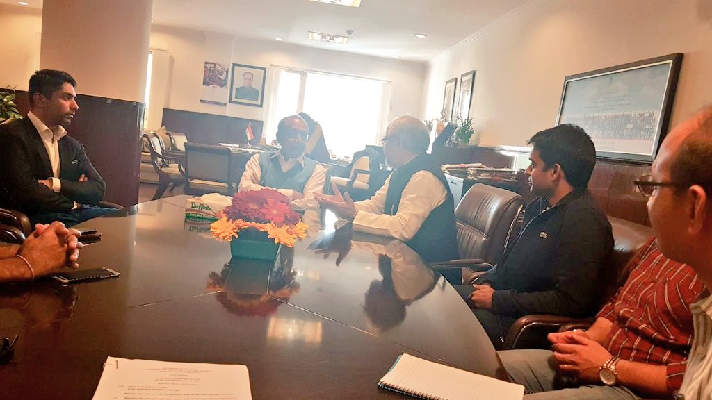 VijayGoelBJP's tweet photo. Met the @OlympicTF team &amp; discussed various issues pertaining to #Tokyo2020. Received enlightening inputs from all,team will meet again soon https://t.co/9ApUkNI1AB