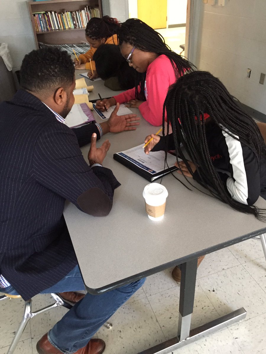 DanetteMWarren's tweet photo. Testing out a new 808ed lesson with creative genius, @NLMerrifield #haynesstrong https://t.co/ST4taZh9Cf