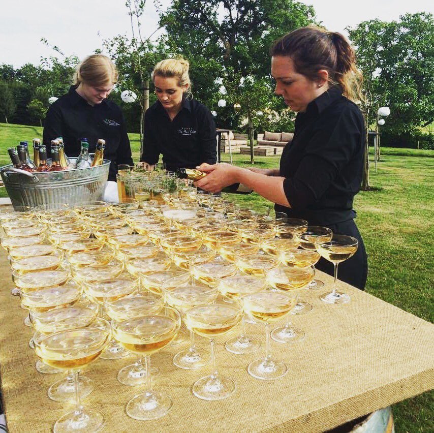 Afternoon treat anyone?! instagram.com/p/BRqawrpBmoQ/