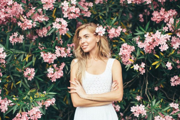 PureAndSimpleCA's tweet image. Here's some tips on how to make the transition from Winter to Spring with your skincare! via @TonicMagazine bit.ly/2nsn4Iv