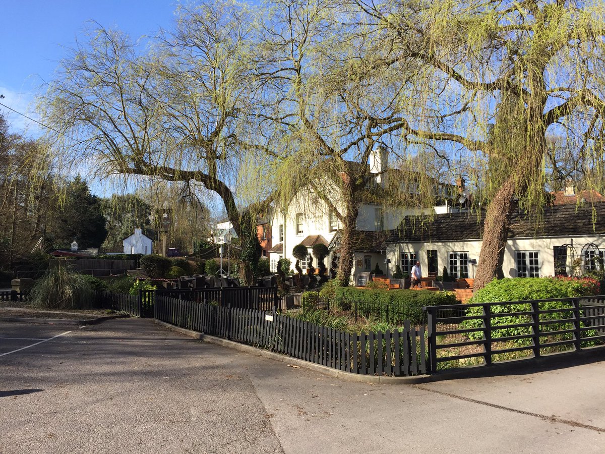 The <a href="/BelvedereArms/">The Belvedere Arms</a> looking very inviting in the sunshine. A post walk drink must be on the cards! #training 
#IOWUltraMarathonWalk2017
