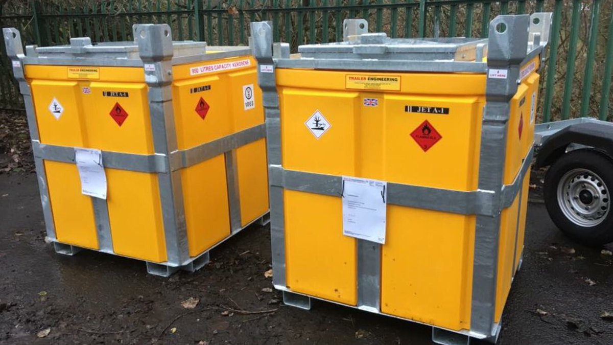 trailerengineer's tweet photo. Enquire about our #Polycube range @ https://t.co/rF7QztZsk2
#planthire #aviation #jeta1 #diesel #transcube #fuelcube #fuelstorage #fuel #oil https://t.co/XiP8VjVcZo