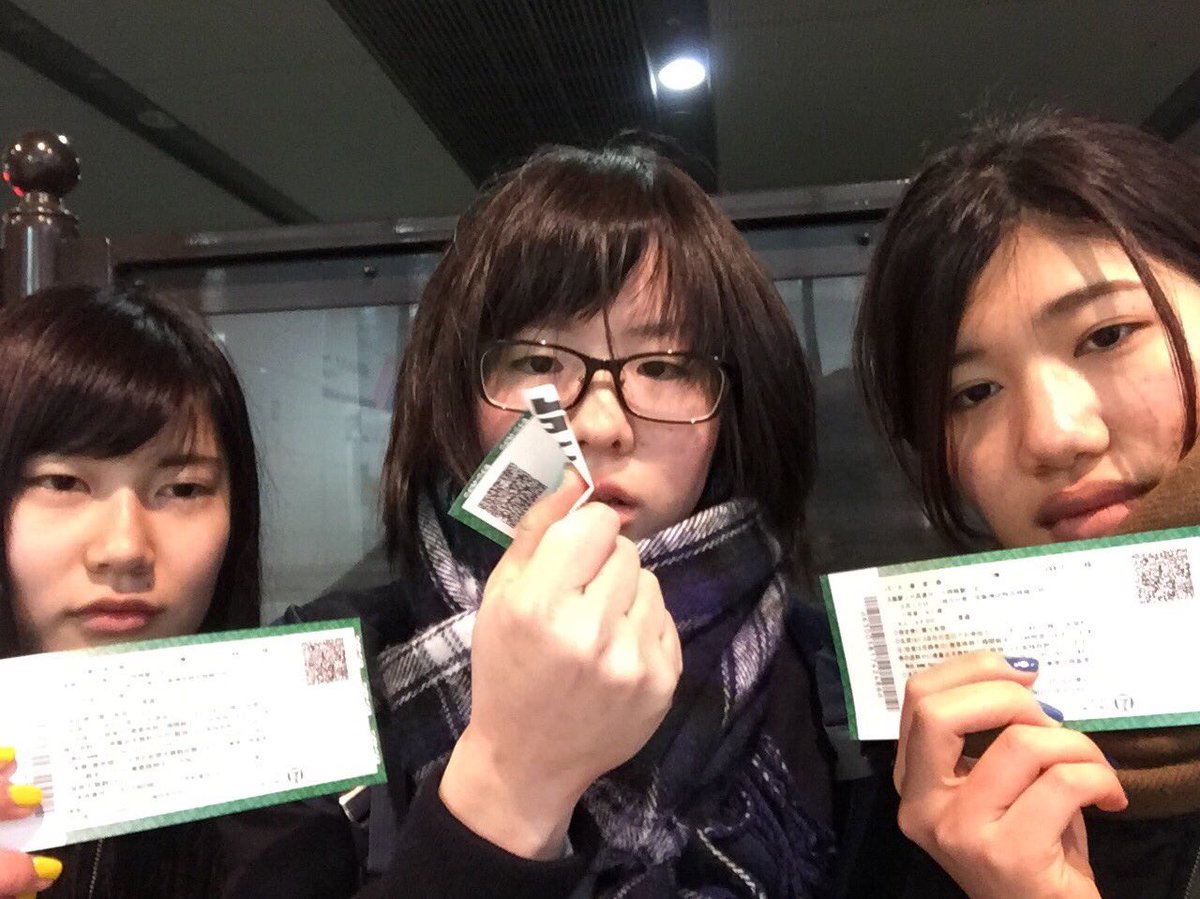 chipokun415's tweet photo. バスに置いてかれました。
10000えんとさよならしました。 https://t.co/3slPa9Qtpw