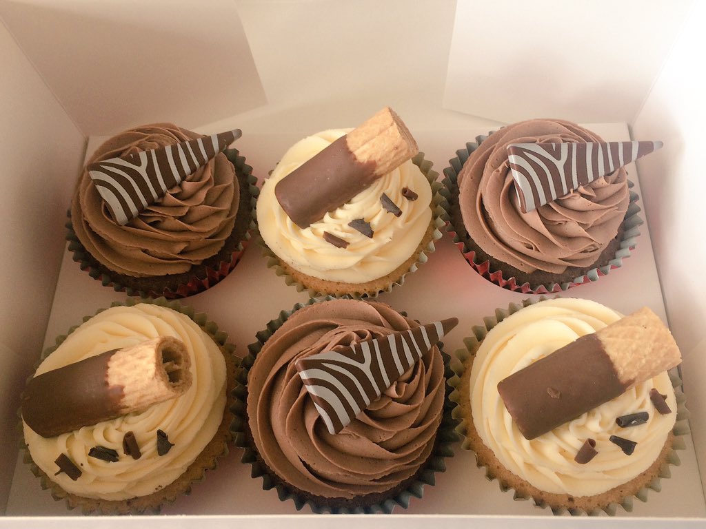 Poppy's Cupcakes tweet media