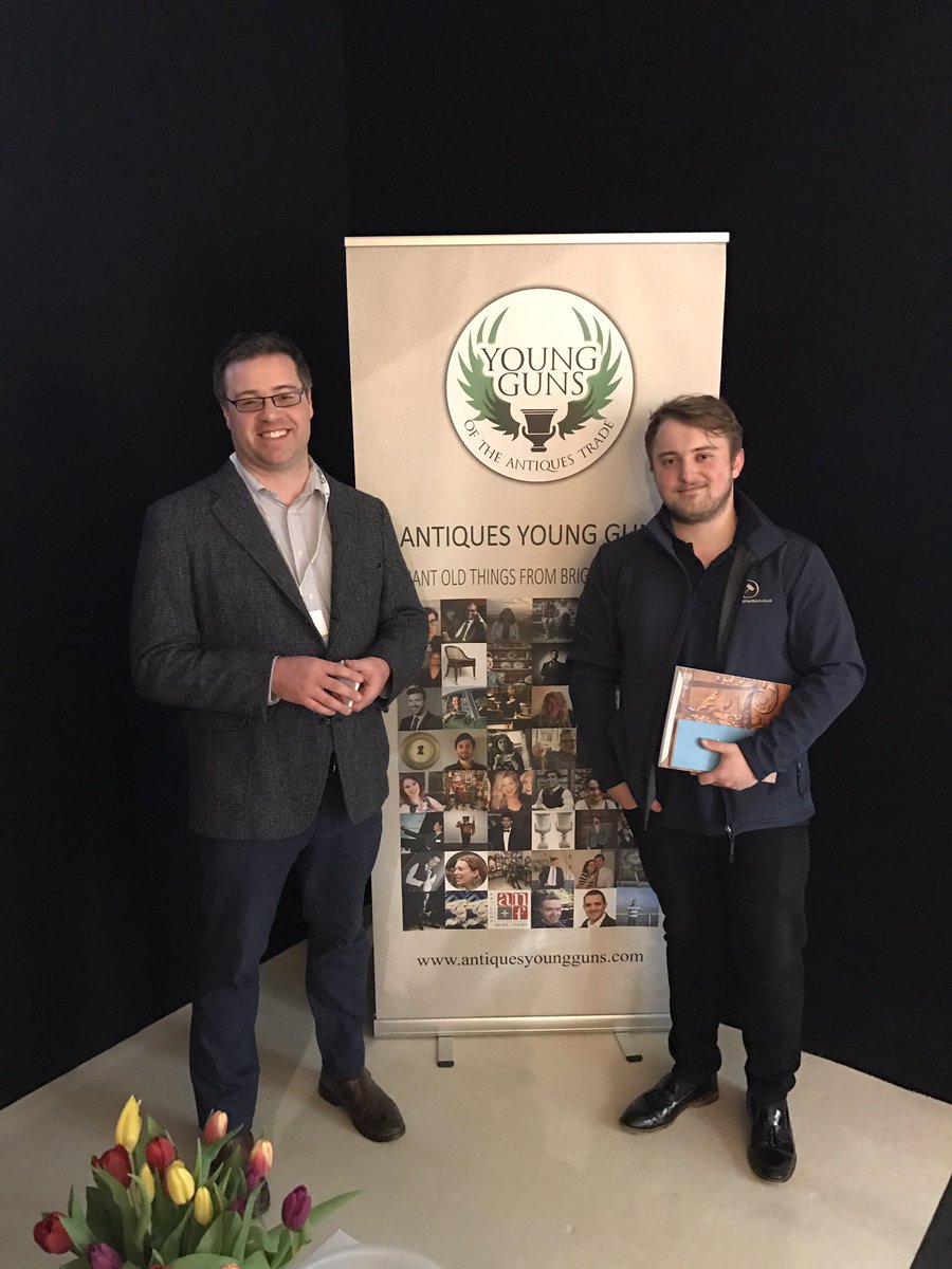 All fun of the fair at last nights' stunning <a href="/BADA1918/">The British Antique Dealers' Association</a> preview. <a href="/eddintheclouds/">Edd</a> with <a href="/AntiqYoungGuns/">Antiques Young Guns</a> stand - lots of great interaction!