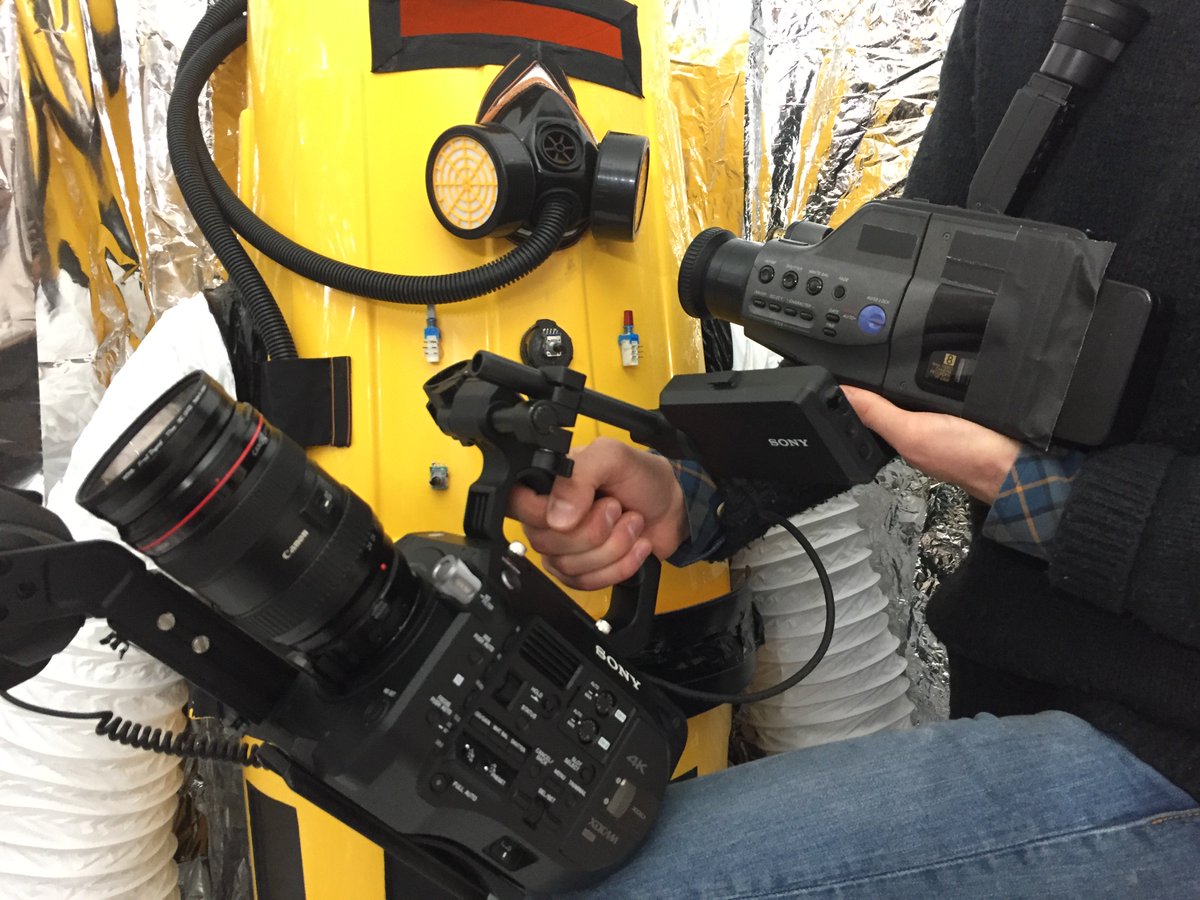 G_iRLfilm's tweet photo. Making the Camera on the Left (a Sony FS7) look like the camera on the right (An old boy) - super huge thanks to @ltblproductions https://t.co/dDjg85vyJC