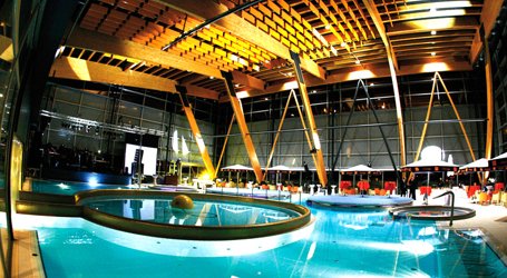 TheWaveBall's tweet image. The weather is slowly becoming warmer!! Going to a wellness center to relax while waiting for Spring would be amazing! 😀😉 #Weather #spring