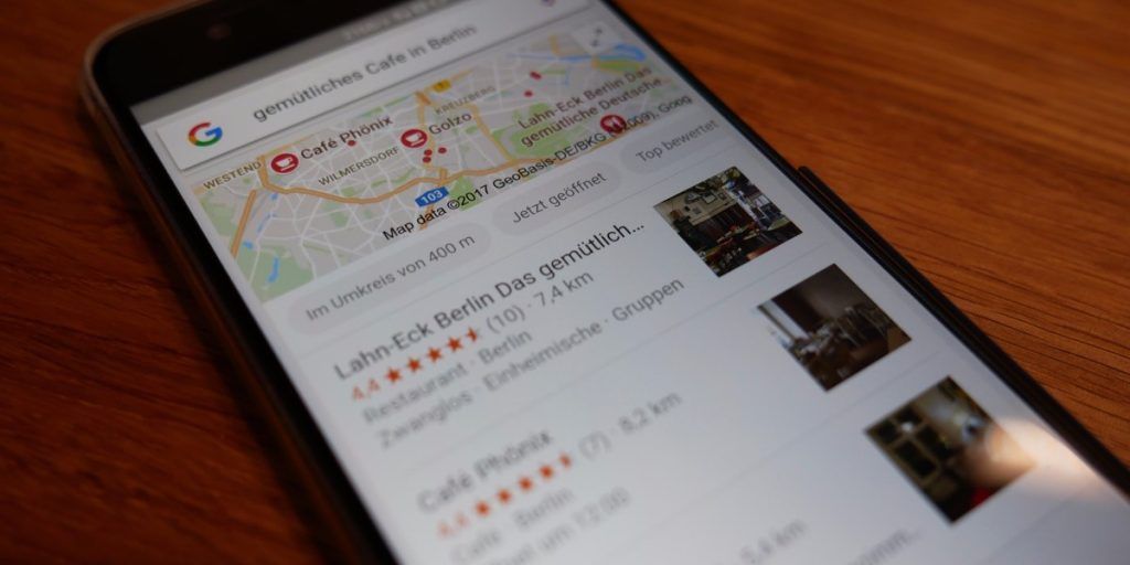 t3n's tweet image. Rich Cards: Googles bildgewaltige mobile Suche startet in Deutschland t3n.de/news/rich-card…