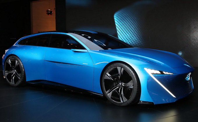 motorionline's tweet photo. #Peugeot #InstinctConcept, Brille: “Visione dell’esperienza di guida connessa” [#GIMS2017] https://t.co/VPDoUwpPoH #PeugeotInstinctConcept https://t.co/l8dVjfVkrF