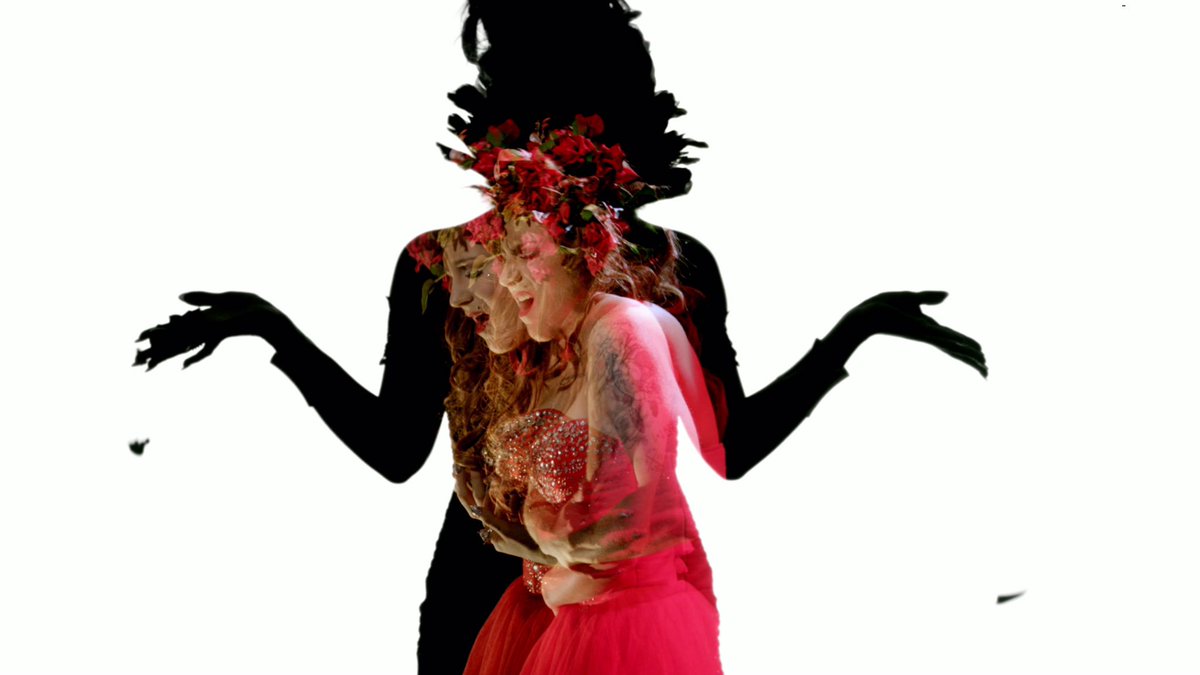 G_Bricout's tweet photo. J'ai réalisé le clip du groupe jazz rock Iceberg. Leur nouveau single "Queen of the Mean" vous donne un avant goût de l'album "Requiem" ✨ https://t.co/f6VpTWH7Lx