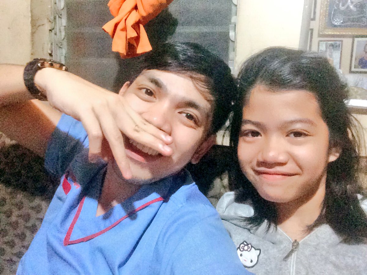 iKHADZ's tweet photo. Why are you growing up so fast? You will be my little princess forever. #KuyaProblems https://t.co/ehpQ2KadAn