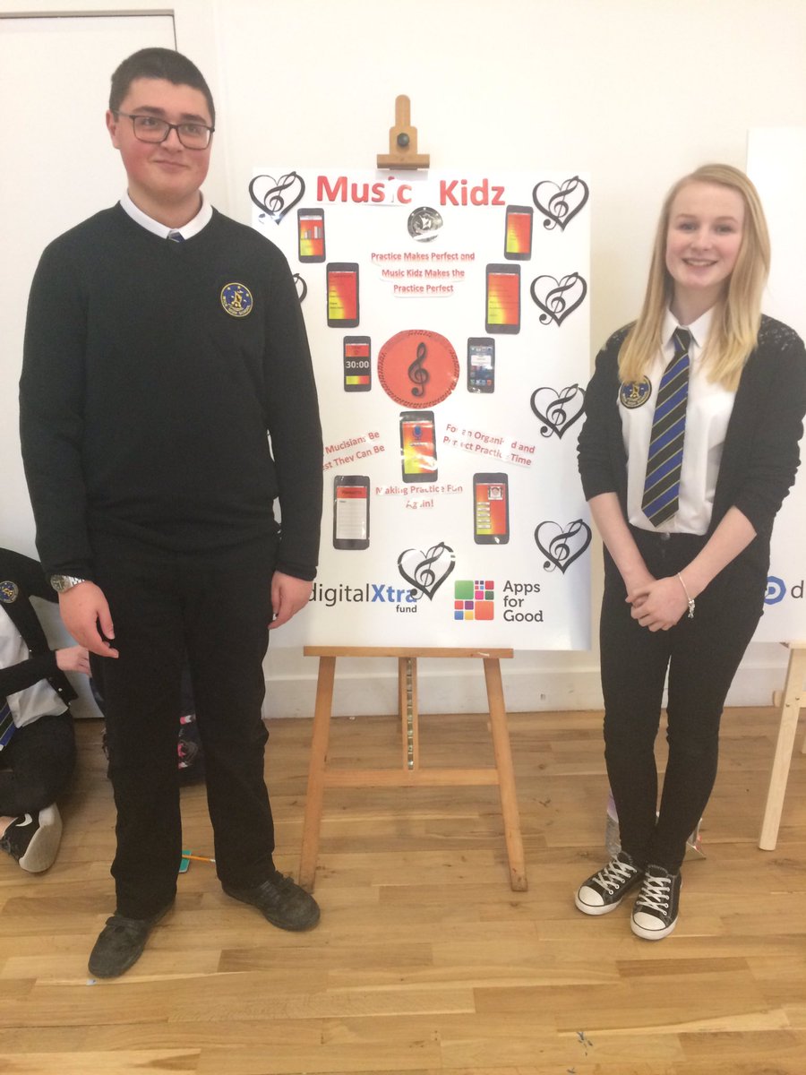 Music___Kidz's tweet photo. It nearly time for the final 🎉 good luck everyone 🤞🏼 @mymidgeforecast @Tartan_Badges @skipperAitken @AppsforGood https://t.co/JklFObQxHQ