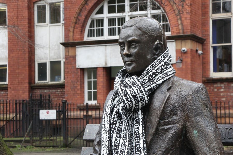 videosmithery's tweet photo. sun beating down - perhaps not ideal weather for a #binaryscarf but who knows... https://t.co/zoHjfzdTqY https://t.co/xEJur4A4Zx