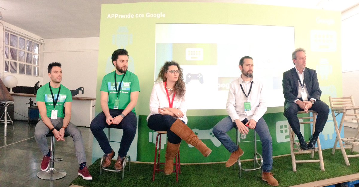 adrianafreitas's tweet photo. At #APPrendeconGoogle #APP panel w/ @javicas @apachecordova @MiriamPelaez @lucasgrimi @appannie https://t.co/NmOFaUWSXr