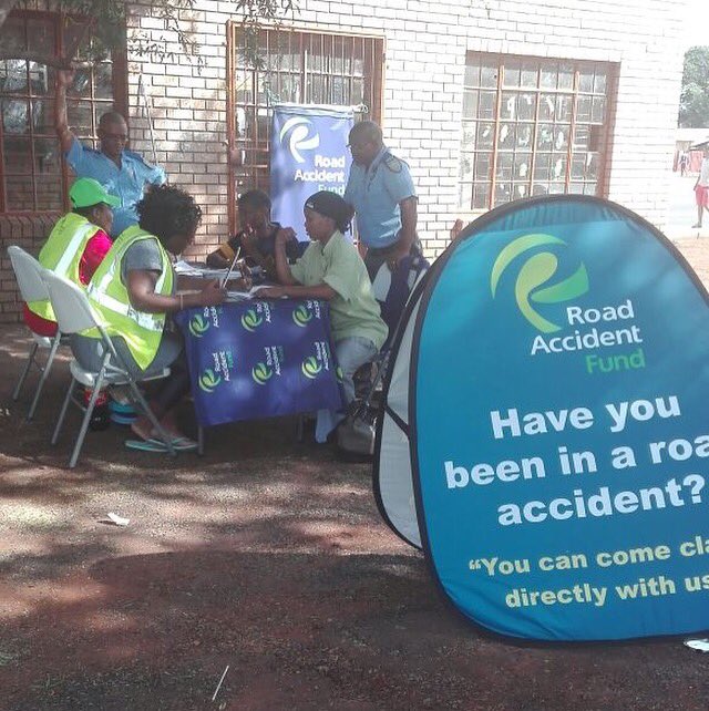 RAF_SA's tweet photo. Services to the people of Khathu in the Northern Cape #WeCare #ClaimDirect https://t.co/rUHUr7Wi3i
