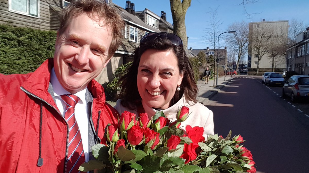 Veel mensen zeggen vandaag: we stemmen #tochmaarpvda. Ook in Schalkwijk. #samenvooruit