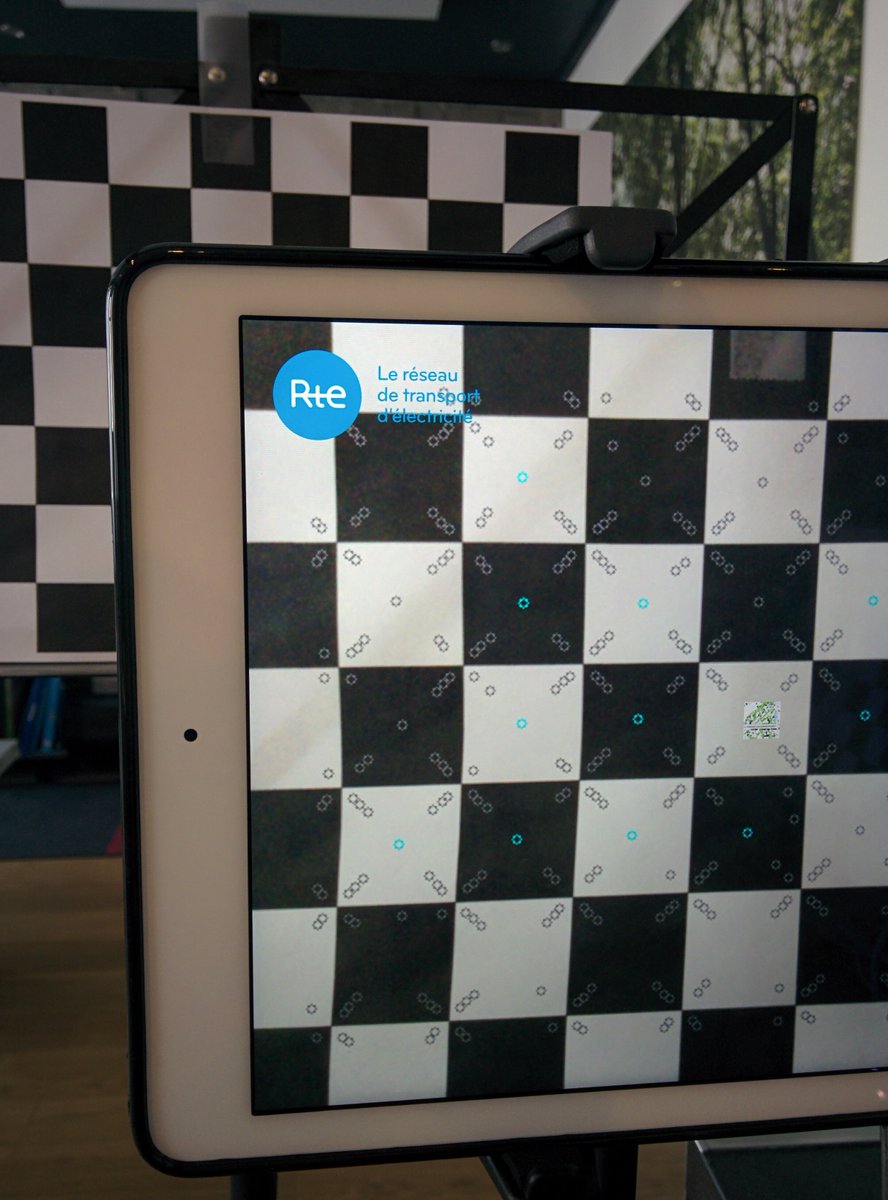 Sigmagine's tweet photo. Calibration de caméra pour notre module de réalité augmentée. Un projet pour RTE en partenariat avec Agence Cub https://t.co/yF7qgAsFZn