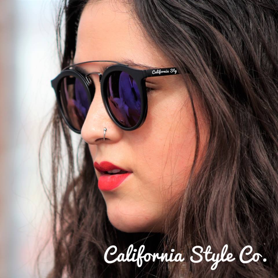 CAstyleCO's tweet photo. Llega la #Primavera y los nuevos modelos de #CaliforniaStyleCo 2017.  👓👓👓
¡Muy pronto disponibles!

#Amigos #Sol #Terraza #GafasDeSol https://t.co/p3TstKPbKi