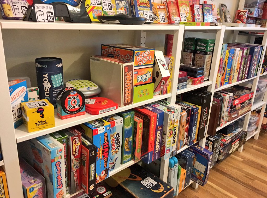 Local12's tweet photo. #PlayLibrary: New βlibraryβ in OTR lends toys and games https://t.co/CK204kA01R @Local12Perry reports https://t.co/rxQ9xJReFL